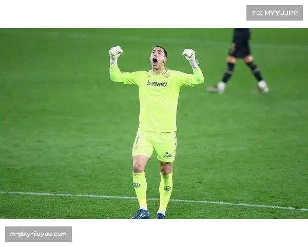 比利亚雷亚尔前锋莫莱罗状态稳定 本赛季已攻入九球